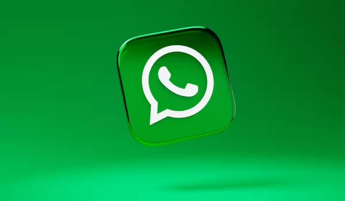 WhatsApp का नया "कॉन्टेक्स्ट कार्ड्स" फीचर, फ्रॉड ग्रुप्स से बचने में करेगा मदद