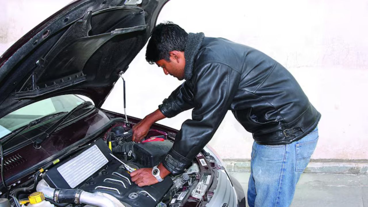 Car Tips: इन विशेष संकेतों से पहचानें ईंधन इंजेक्शन की खराबी