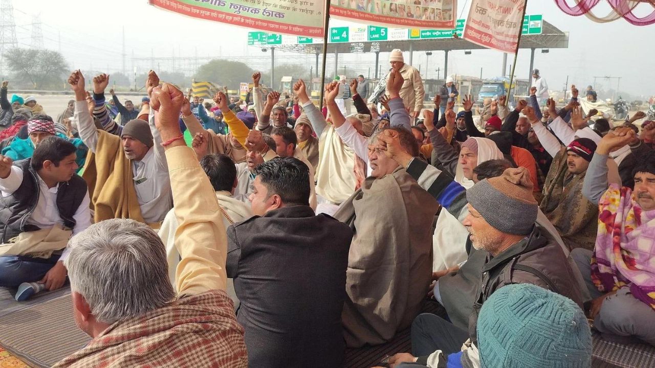 Kurukshetra: बिरला मंदिर की जमीन पर बाजार निर्माण मुद्दा गहरा, किसानों और दुकानदारों ने किया विरोध; बाजार बंद