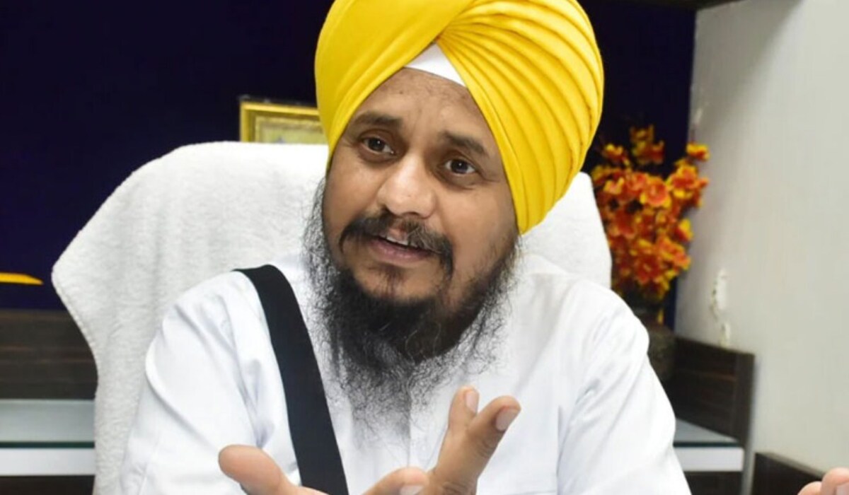 Jathedar Harpreet Singh: 'हम हिंसा के पक्ष में नहीं हैं...', Jathedar Harpreet Singh ने शिव सेना नेता संदीप थापर के मामले पर कहा