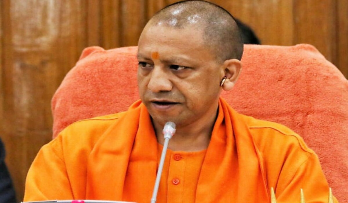 CM Yogi Adityanath ने बुलाई मंत्रियों की बैठक, जानें क्या है वजह