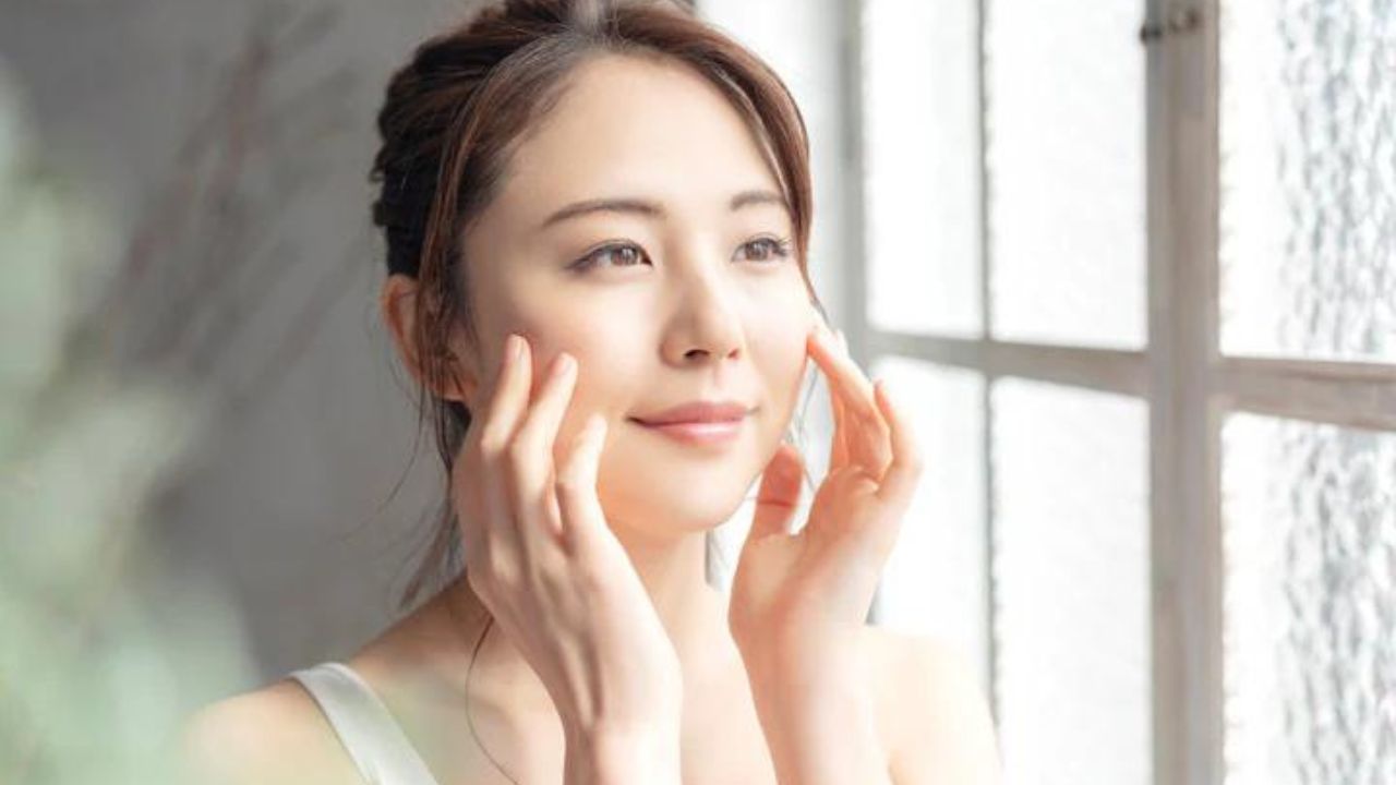 Japanese Anti-Ageing Secrets: जापानी लोग अपने विशेष आदतों के कारण लंबे समय तक युवा रहते हैं, आप भी इन्हें अपने जीवनशैली में कर सकते हैं शामिल