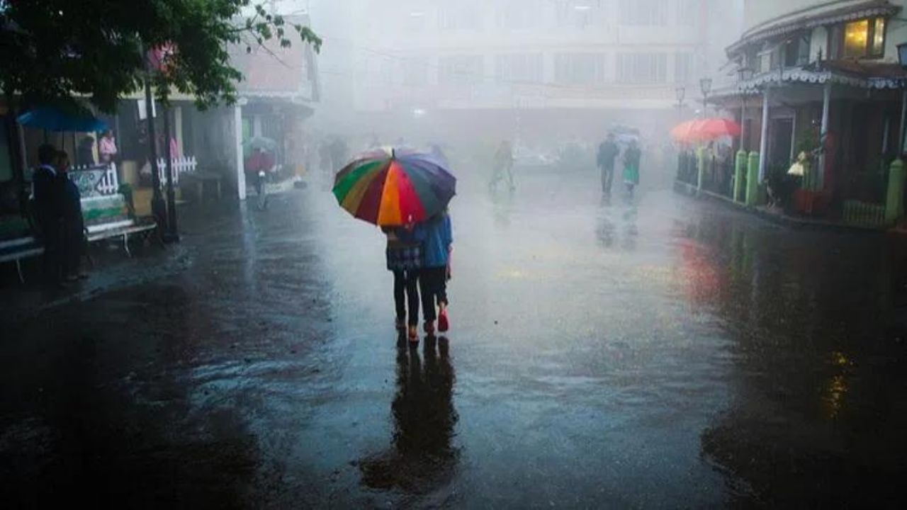 Rajasthan Weather Update: मौसम विभाग ने भारी बारिश की चेतावनी जारी की, जानें कहां गिरेगी सबसे ज्यादा बारिश