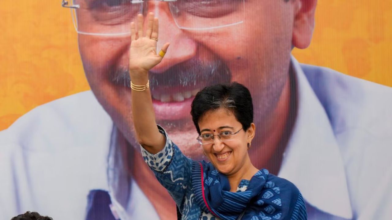 Atishi को दिल्ली के CM के रूप में नियुक्त किया गया, केजरीवाल का इस्तीफा मंजूर