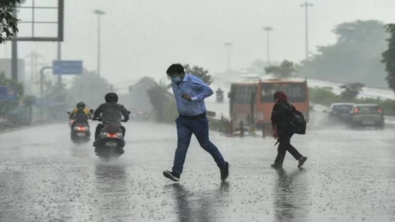 Rajasthan Weather News: राजस्थान में मानसून की सक्रियता और भारी बारिश की चेतावनी, अलवर, भरतपुर के लिए ऑरेंज अलर्ट; राहत की संभावना कब