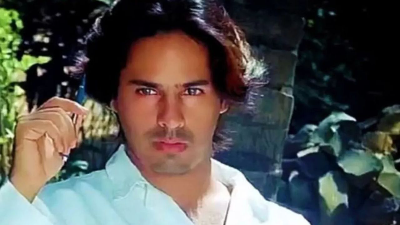 Rahul Roy Career: 11 दिनों में 47 फिल्में साइन करने के बाद भी गुमनामी का सामना